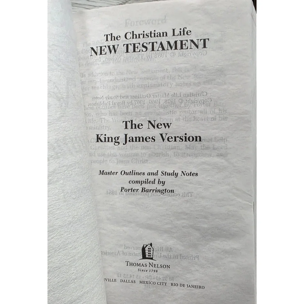 The Christian Life New Testament w/Master Outlines and Study Notes, Pocketsize